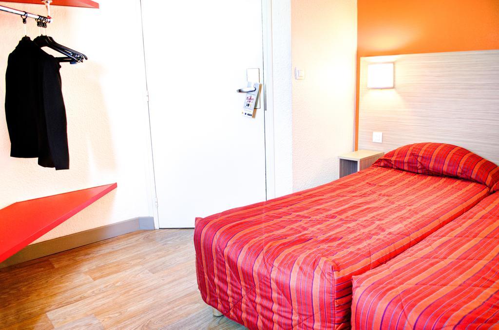 Hotel Heco Lyon Sud Vienne חדר תמונה