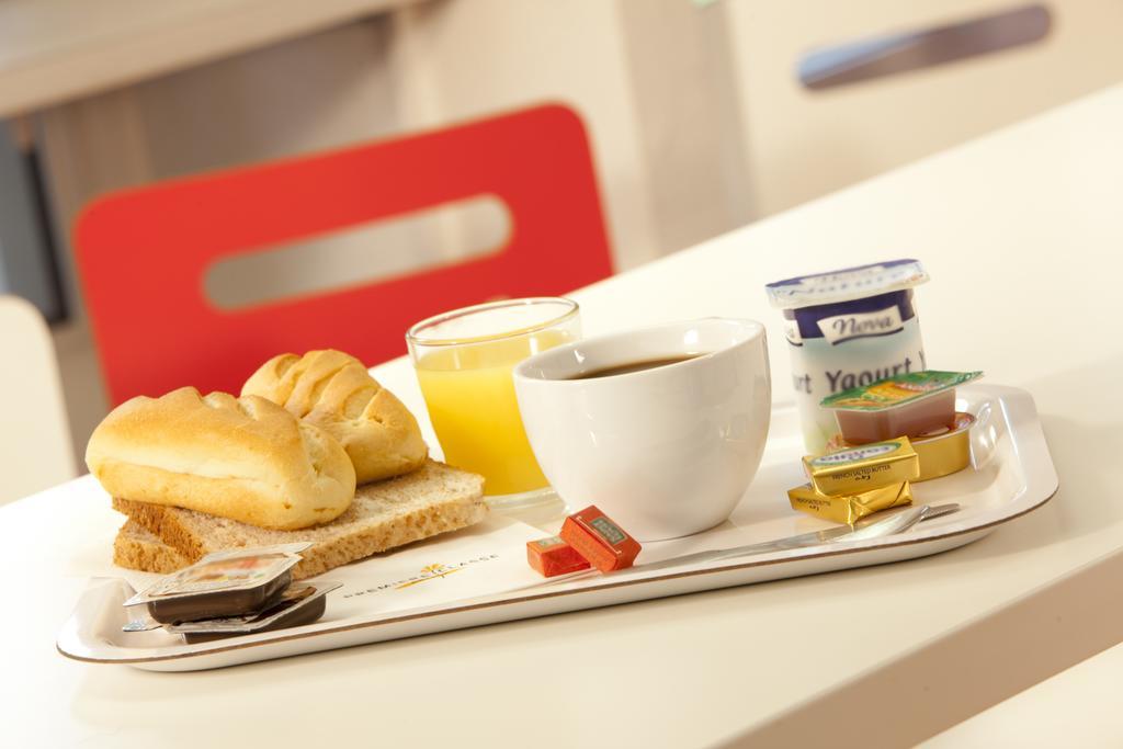 Hotel Heco Lyon Sud Vienne מראה חיצוני תמונה